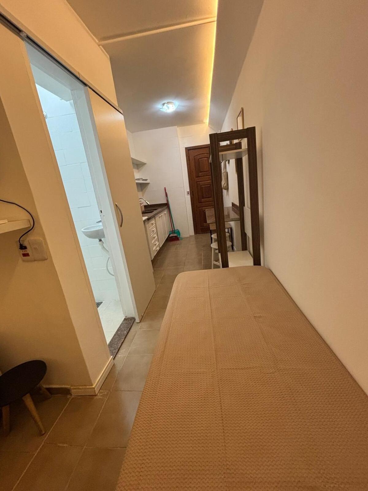 Apartemen Copacabana 1 Block From The