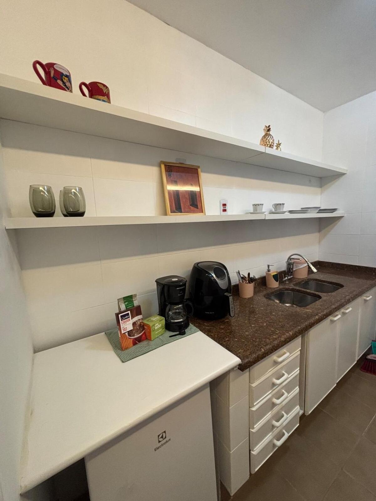Apartemen Copacabana 1 Block From The