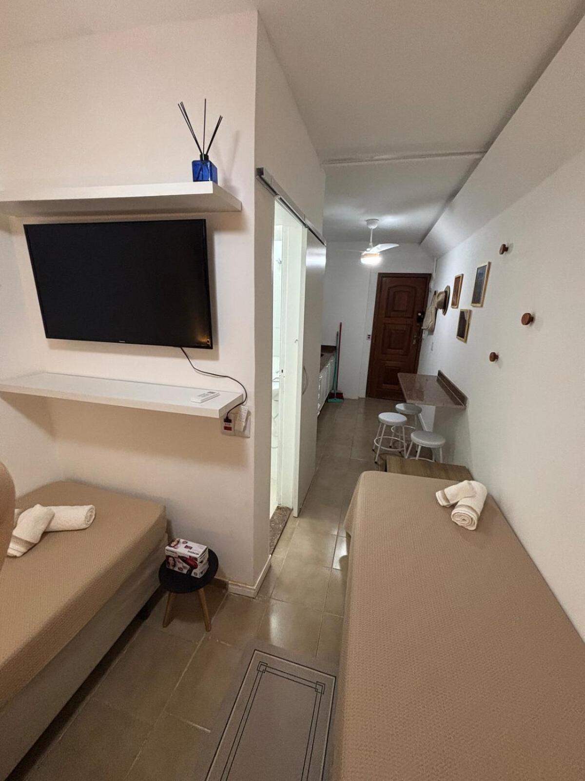 Apartemen Copacabana 1 Block From The *